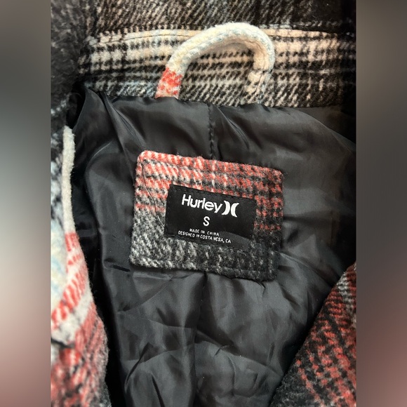 Hurley Shacket - Picture 3 of 3